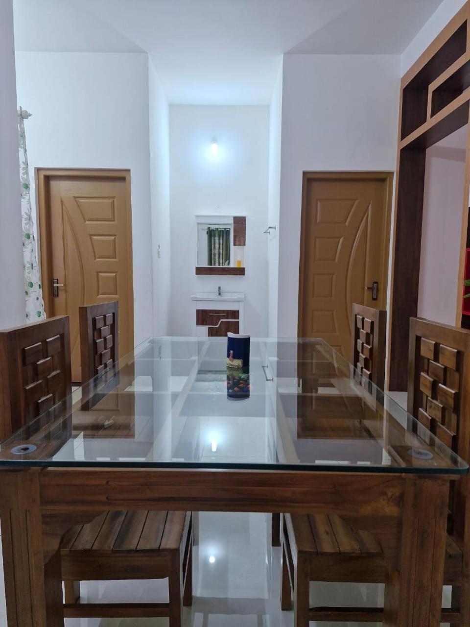 Ashvis Cottage Thekkady Exterior photo